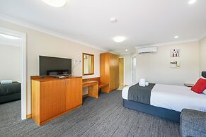 Eastgate on the Range Motel