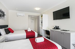 Eastgate on the Range Motel