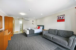 Eastgate on the Range Motel
