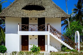 Antonio Beach Hotel and Spa