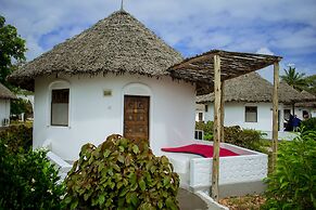 Antonio Beach Hotel and Spa