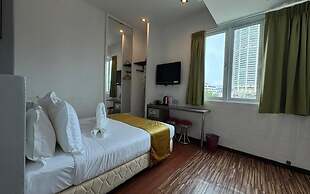 Yan Hotel