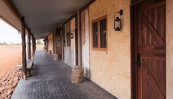 Saltbush Retreat