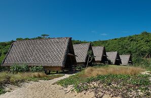 Jeeva Beloam Beach Camp
