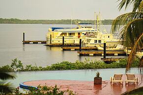 Marina Puesta del Sol