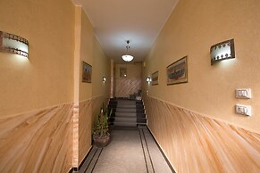 Guardian Guest House