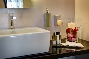 Dharma Luxury Hotel & Spa.