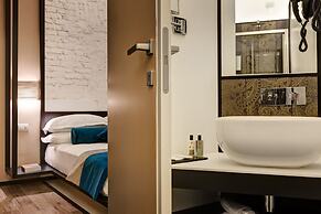 Dharma Luxury Hotel & Spa.