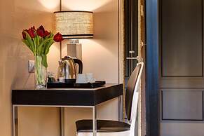 Dharma Luxury Hotel & Spa.