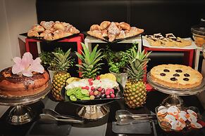 Dharma Luxury Hotel & Spa.