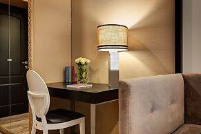 Dharma Luxury Hotel & Spa.