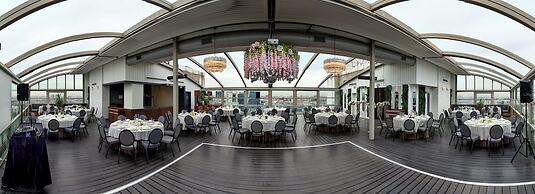 Ramada Encore by Wyndham Istanbul Bayrampasa