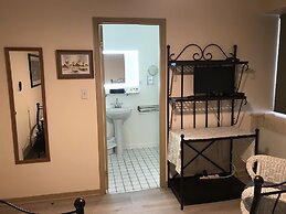 Auberge Du Sault-A-La-Puce