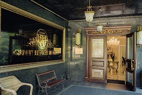 Green House Detox & SPA Hotel