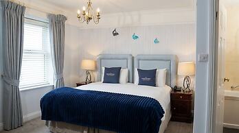 Blue Haven Hotel