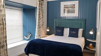 Blue Haven Hotel