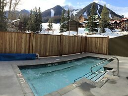 The Griz Inn