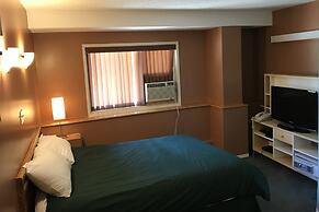 The Griz Inn