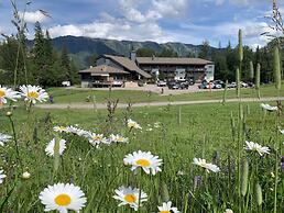 The Griz Inn