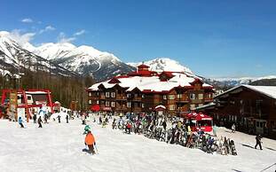 Cornerstone Lodge