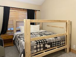 Cornerstone Lodge