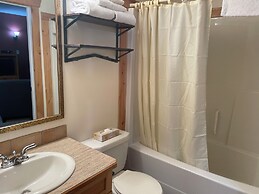 Cornerstone Lodge
