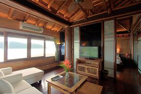 Parama Koh Chang