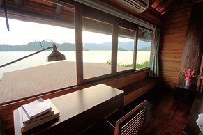 Parama Koh Chang