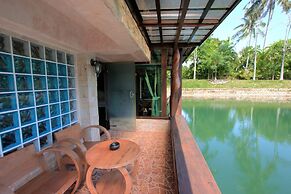 Parama Koh Chang