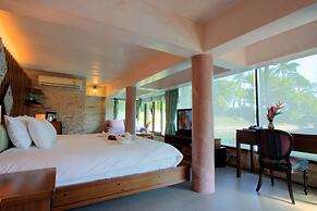 Parama Koh Chang