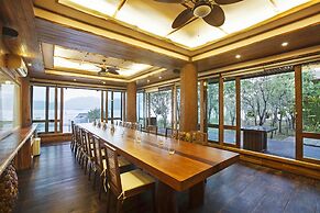 Parama Koh Chang