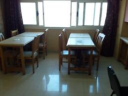 Isis Hostel 2
