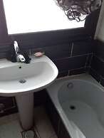 Isis Hostel 2