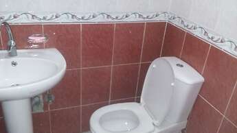 Isis Hostel 2