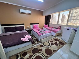 Isis Hostel 2