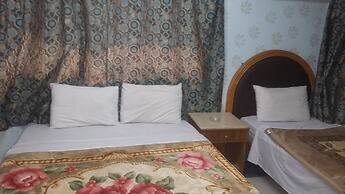 Isis Hostel 2