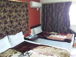 Isis Hostel 2