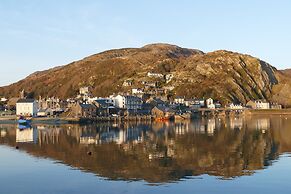 Bae Abermaw Hotel