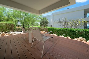 Papagayo Beach Hotel