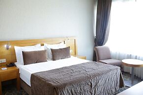 Volley Hotel İzmir
