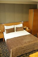 Volley Hotel İzmir