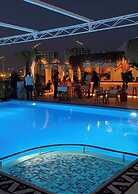 Volley Hotel İzmir