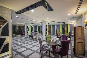 Meral Crown Hotel