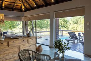 Karongwe - River Safari Lodge