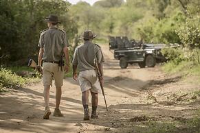 Karongwe - River Safari Lodge