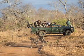 Karongwe - River Safari Lodge