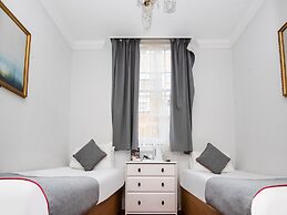 St George Hotel
