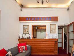 St George Hotel