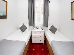 St George Hotel