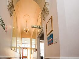 St George Hotel